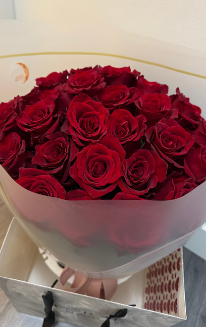 Elegant Red Rose Bouquet